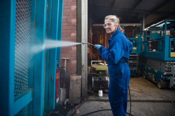 Best Machinery and Equipment Cleaning  in Collinsvle, IL